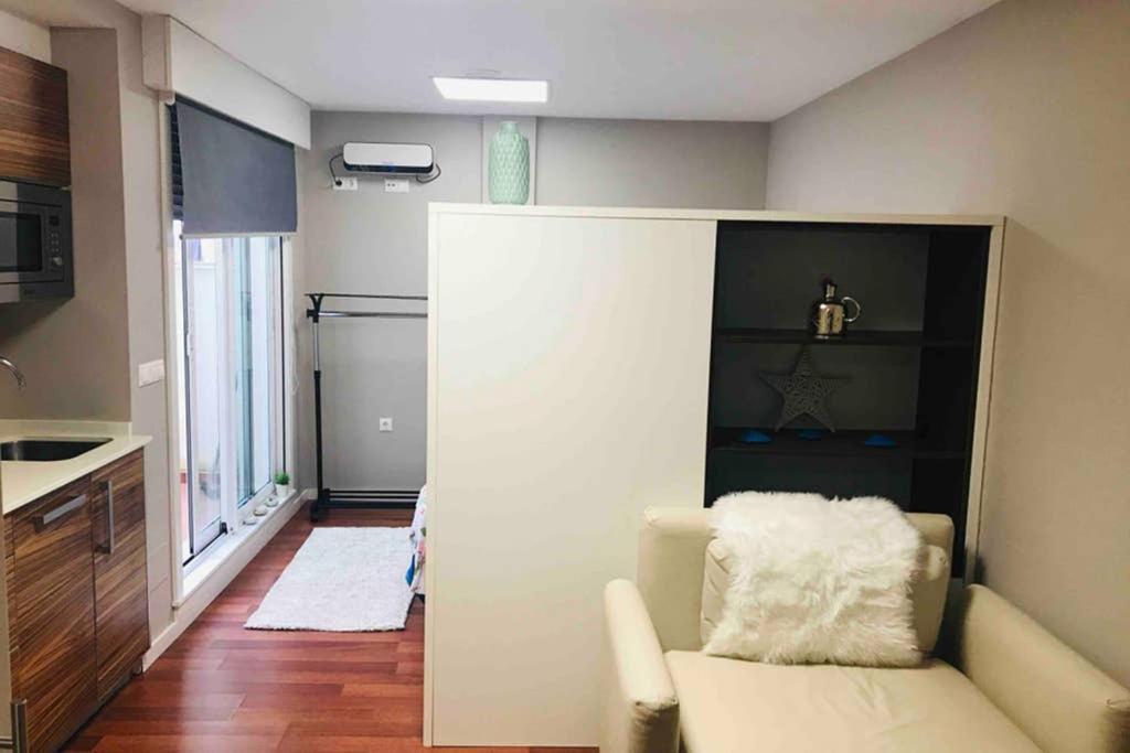Ferienwohnung Loft Con Entrada Autonoma/Terraza/Wifi En Centro A Coruña Exterior foto